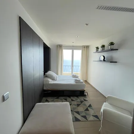3 Bedrooms Duplex Penthouse - Monaco Border 2min Walking Distance Roquebrune-Cap-Martin