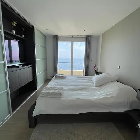 3 Bedrooms Duplex Penthouse - Monaco Border 2min Walking Distance Lägenhet *