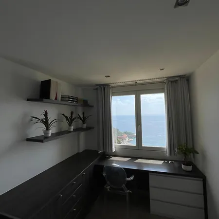 3 Bedrooms Duplex Penthouse - Monaco Border 2min Walking Distance Lägenhet *